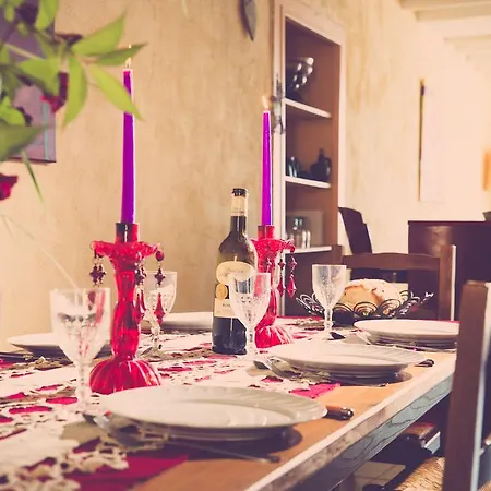 Dom wakacyjny House Lydie Telegraphe *