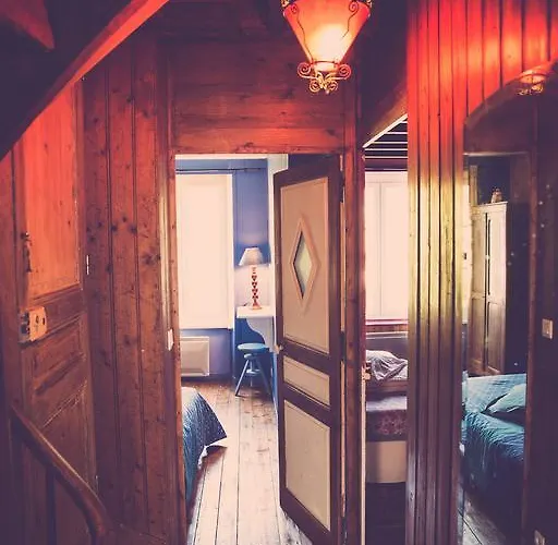 House Lydie Télégraphe Montpinchon