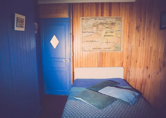 House Lydie Télégraphe *